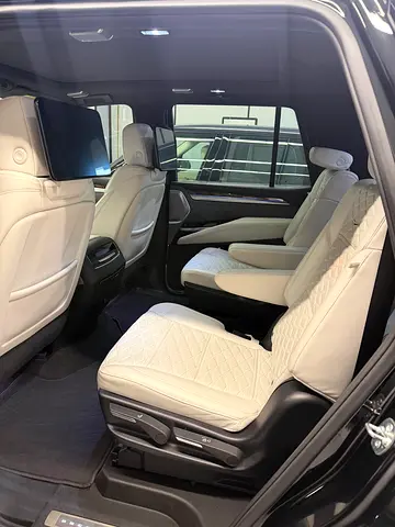 صورة مصغرة 5 لـ 2025 Cadillac ESCALADE
