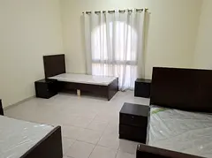Male Bed Spaces Available – Discovery Gardens