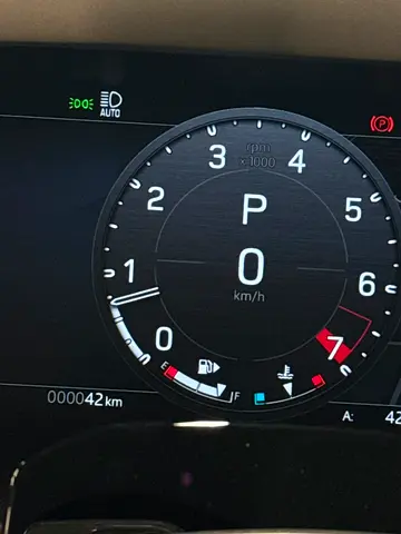 2026 LAND Rover DEFENDER — миниатюра 16