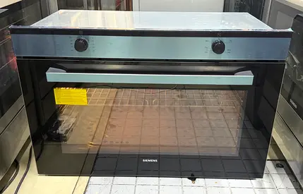 Brand new built in gas oven Siemens brand very good working new model 90/60cm