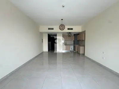 SPACIOUS | HIGH FLOOR | READY TO MOVE IN