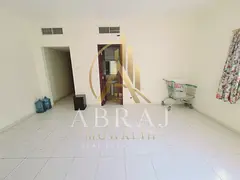 Luxury Big size saprt kitchen studio close to road side 20k available