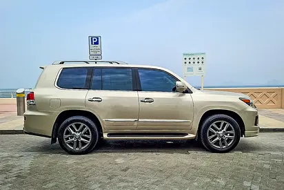 2015 Lexus LX-SERIES 照片 4