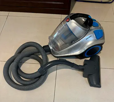 Hoover Power 7 Bagless Vacuum Cleaner 2400W