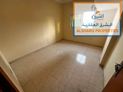 شقة غرفتين وصالة للإيجار السنوي في كورنيش عجمان، أول صف على الكورنيش وبإطلالة ممتازة.