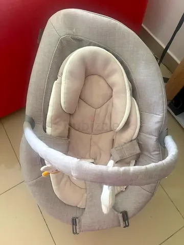 Nuna Leaf Grow Cloud Bouncer Seat- Baby Swing