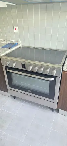 Hoover cooker full electrice digital with fan 90/60 cm.