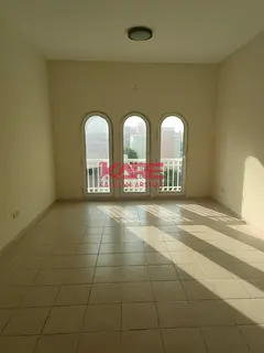 1 BR CLOSE TO METRO AND DG PAVILION