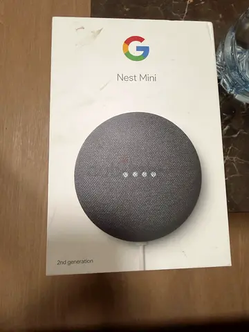 Google Nest Mini (2nd Gen) - Chalk, lightly used