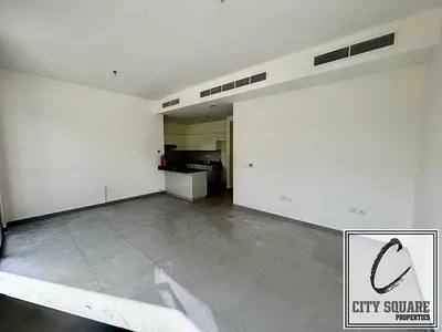 Ready to move in I Back to back I Landscaped