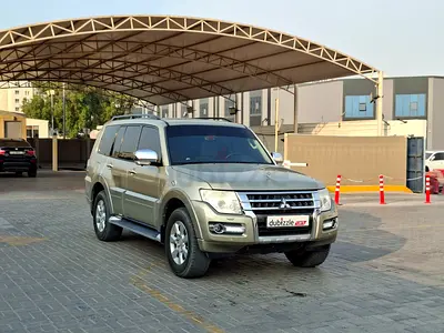 AED 3084/month | 2015 Mitsubishi Pajero | GCC Specs | Ref#509548