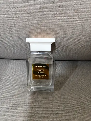 Tomford white suede 100 ml 900 Dhs