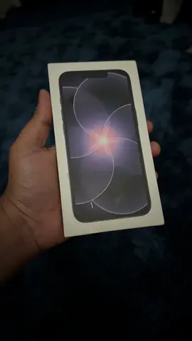 iPhone 17E only Wifi