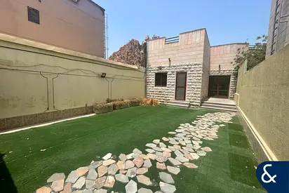 Prime Location | Open Plan Living | Vacant