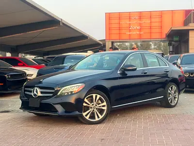 مرسيدس C300 مواصفات أمريكية فل اوبشن بحالة جيدة