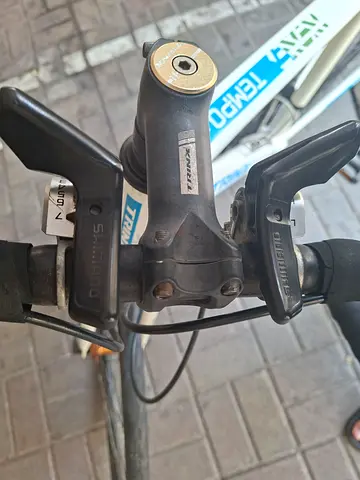 Trinx tempo 1.1 bicycle