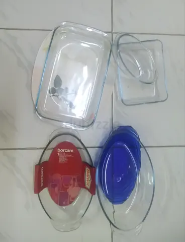 Set of Borcam Glass Ovenware and Baking Dishes
