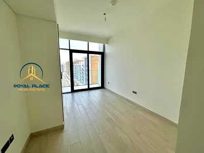 UNFURNISHED | STUDIO | READY TO MOVE