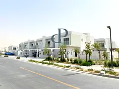 4BR + M TH | End Unit | Vacant On Transfer