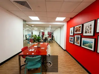 SPACIOUS 1,800 SQFT FULLY FURNISHED OFFICE | DIP