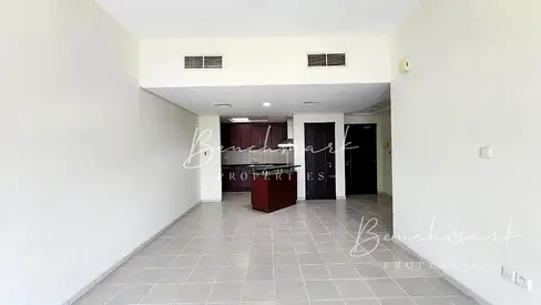 Kitchen Appliances| Multiple Cheques|Near Metro