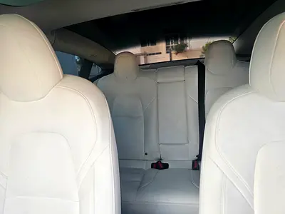 صورة مصغرة 13 لـ 2021 Tesla MODEL 3