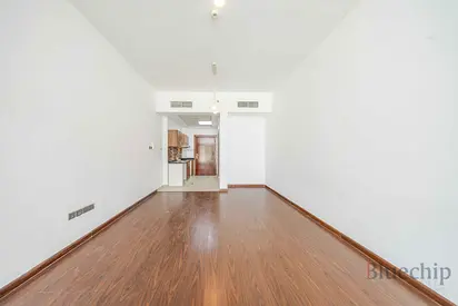 Well Maintained | Spacious Layout | Great Location