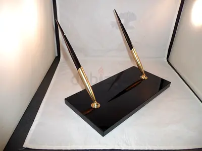 J10 Sheaffer Vintage Double Desk Pen Set on Black crystal Base