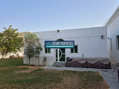 Hot offer ready to move 8 Bhk villa big garden hall majlis in al siyoh