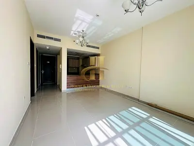 Massive Pool View | Semi Close Kitchen |