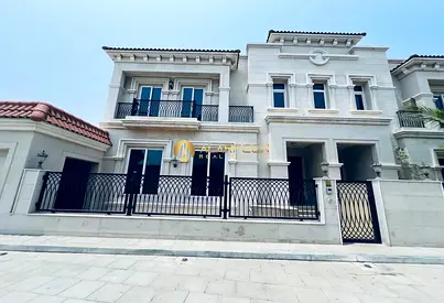 5BHK | Spacious Layout | Community View