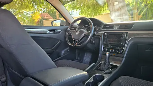 صورة مصغرة 14 لـ 2016 Volkswagen PASSAT
