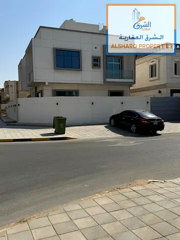Available now at a very excellent and affordable price for everyone, with free maintenance included. Excellent location, suitable for all.