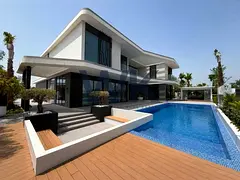 Golf Course Views / Private Pool & Garden Ready
