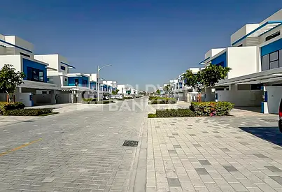 Ready To Move | 4 Cheques | Hot Deal
