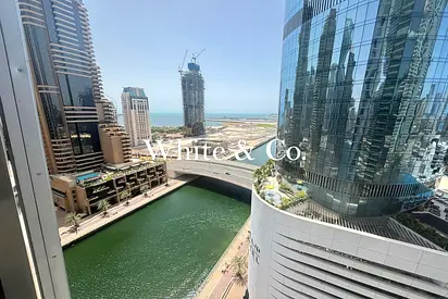 Iconic Cayan Tower | 2 Bed | Vacant Now