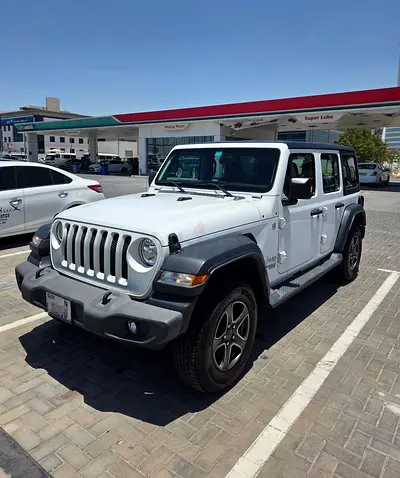 Jeep Wrangler Unlimited Sport 2018 | GCC Specs | Very Well Maintained