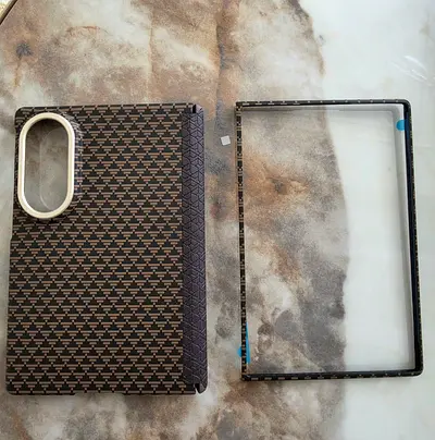 Z Fold 8 Cover