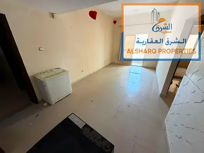 فرصة رائعة للسكن في واحدة من أكثر المناطق حيوية وتميزًا في إمارة عجمان. شقة غرفة وصالة للإيجار السنوي في الراشدية 2،