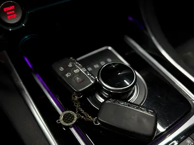 2017 Jaguar XE 缩略图 11