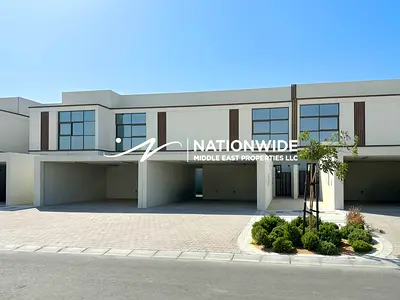 Vacant|Modern 2Br+M|Stylish Layout|Unique Living