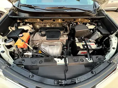 2018 Toyota RAV 4 — фото 18