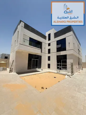 فيلا مودرن للبيع في الحوشي – الشارقة