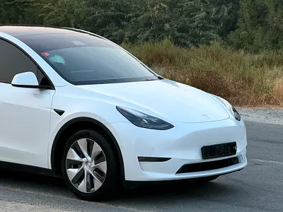 صورة 9 لـ 2022 Tesla MODEL Y