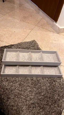 Set of 2 grey jewelry display trays with compartments - good condition