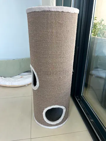 Cat Tower Scratcher