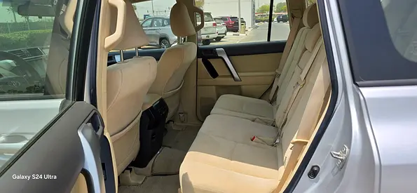 صورة 18 لـ 2017 Toyota PRADO