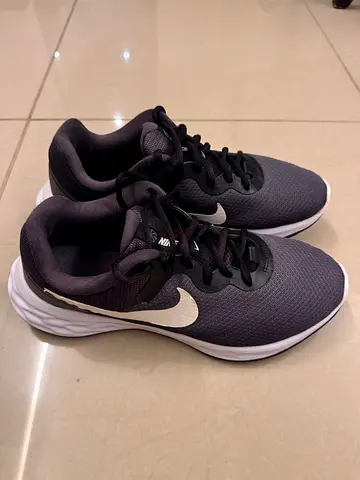 Nike Revolution 6 Running Shoes EUR 42