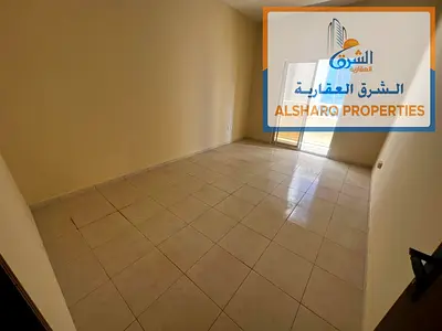 من اجمل الشقق غرفه وصاله منفصله تكيف مركزي بنايه عائلات صيانه ع المالك تسقيمات مريحه باركن اسفل البنايه
