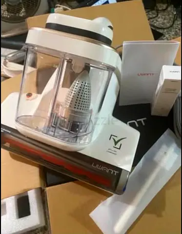 UWANT M700 Vacuum Cleaner